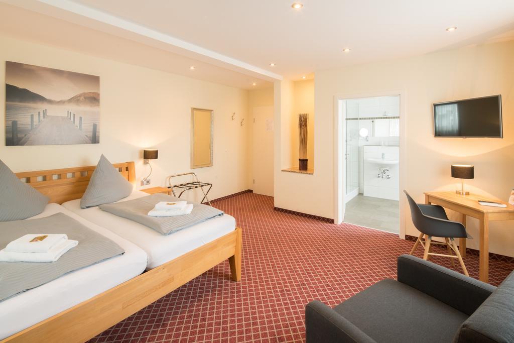 Hotel Leitner Кауфбойрен Экстерьер фото